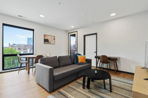 CozySuites on Mass with garage parking #7